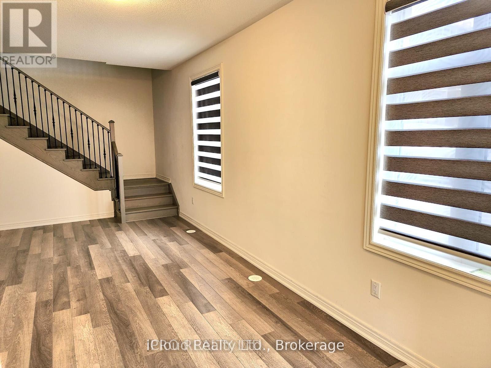 428 Silver Maple Road, Oakville, Ontario  L6H 7H5 - Photo 12 - W12360428