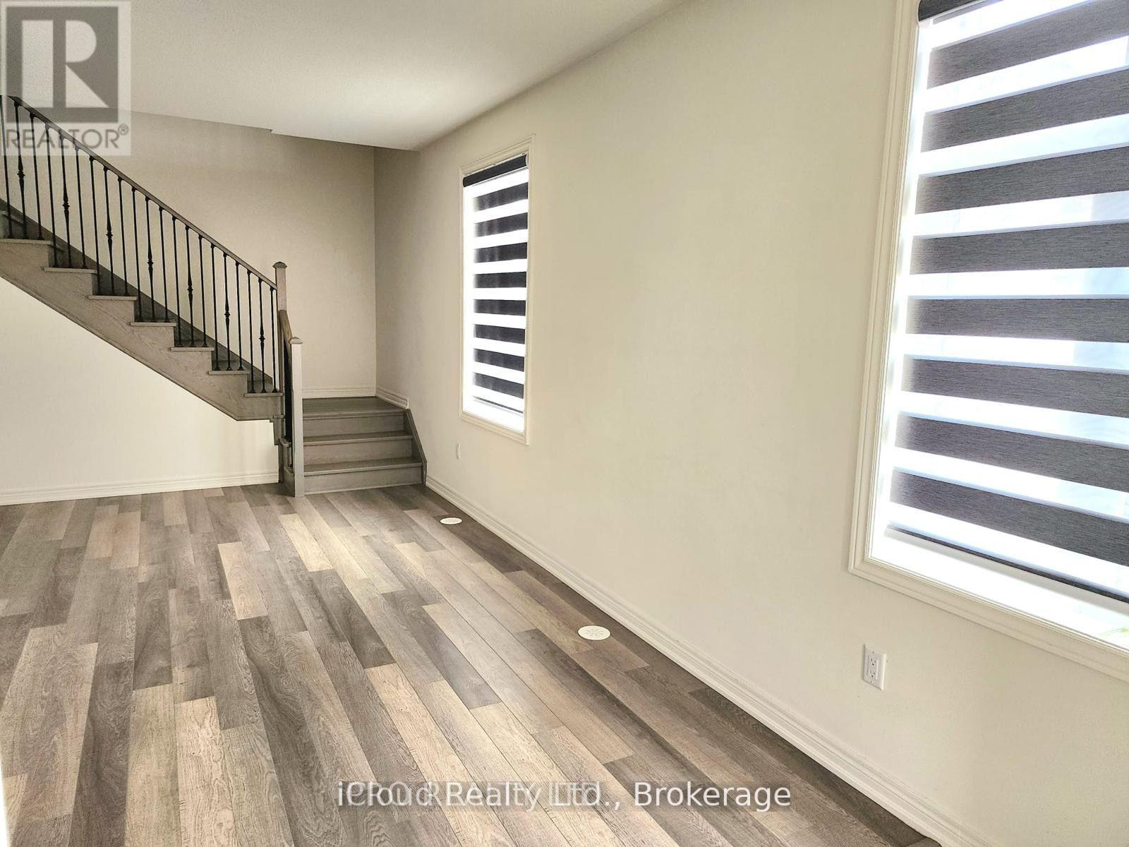428 Silver Maple Road, Oakville, Ontario  L6H 7H5 - Photo 16 - W12360428
