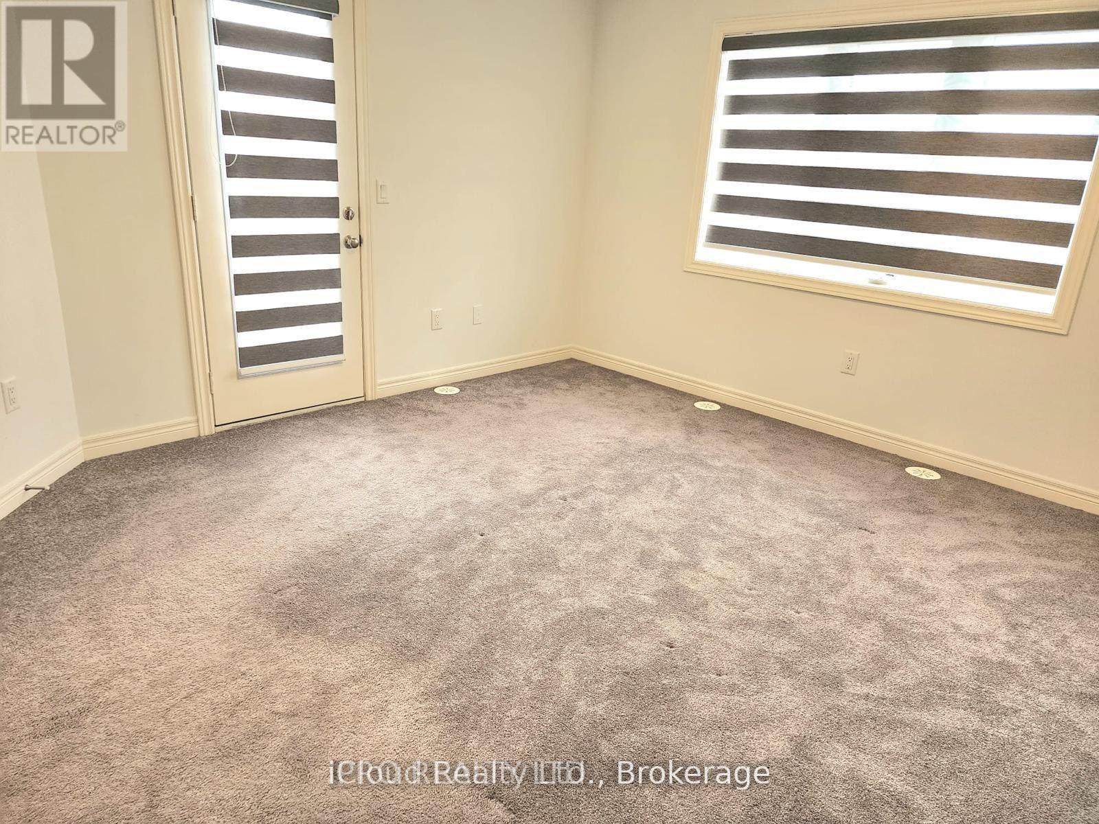 428 Silver Maple Road, Oakville, Ontario  L6H 7H5 - Photo 17 - W12360428