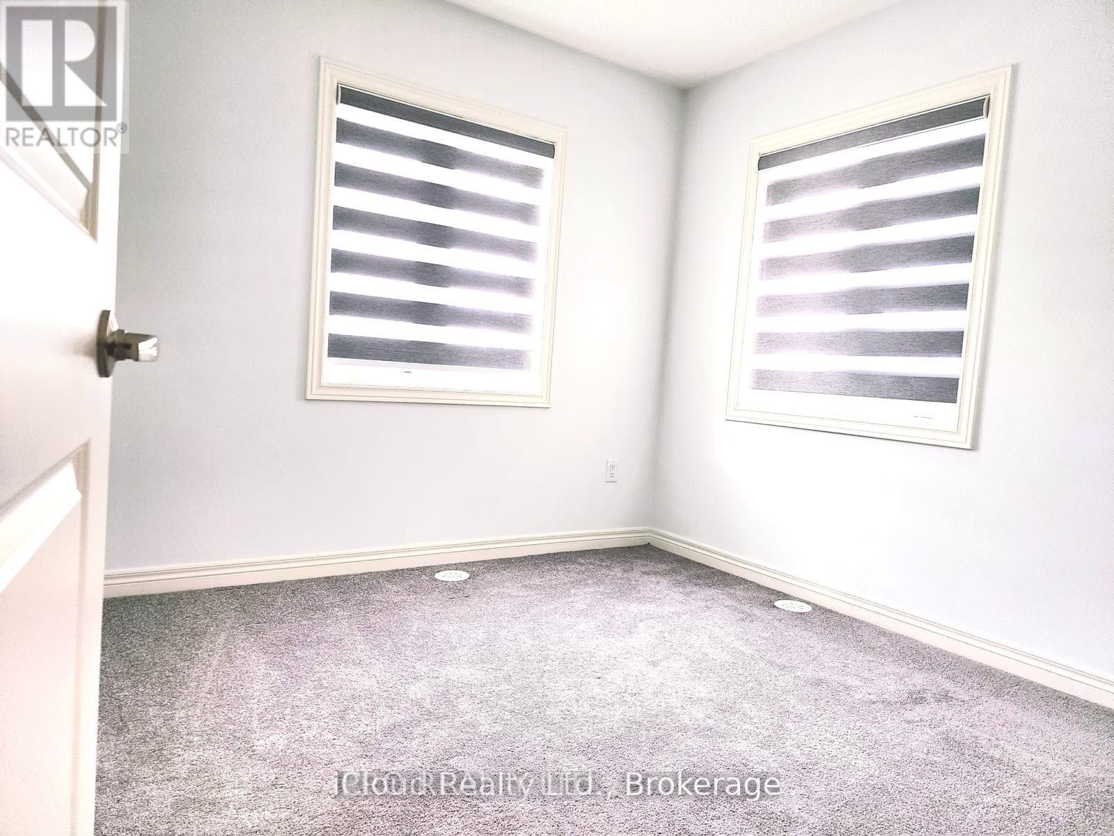 428 Silver Maple Road, Oakville, Ontario  L6H 7H5 - Photo 21 - W12360428