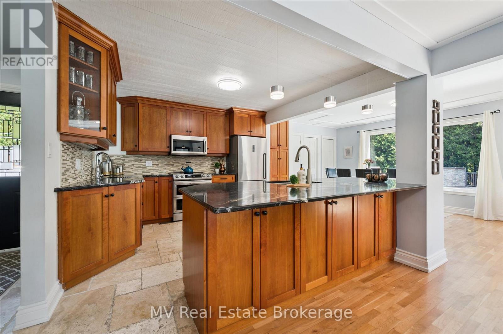 453 Mill Street, Centre Wellington, Ontario  N0B 1S0 - Photo 10 - X12360438