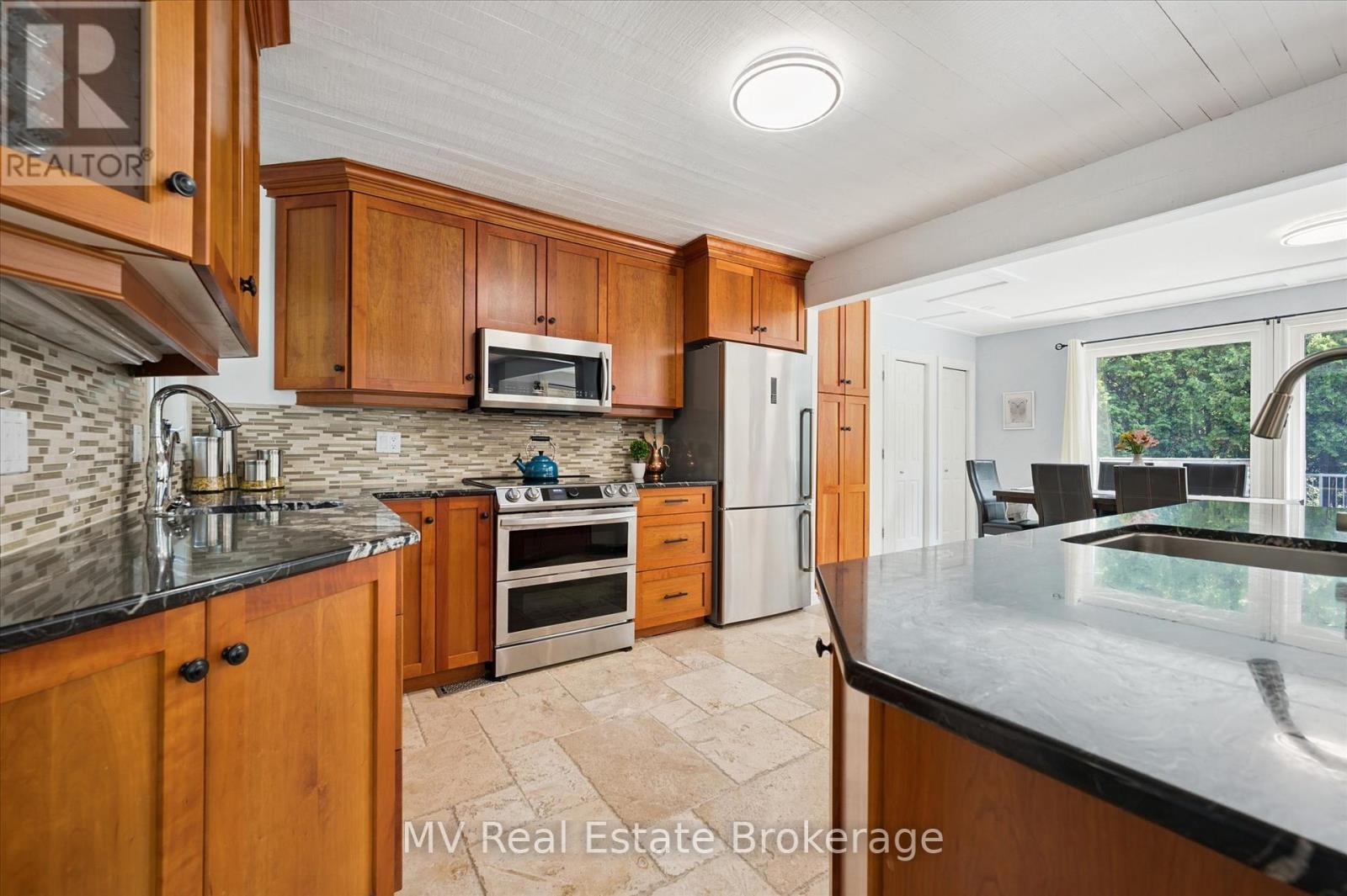 453 Mill Street, Centre Wellington, Ontario  N0B 1S0 - Photo 12 - X12360438
