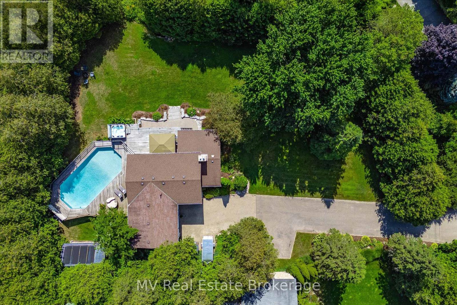 453 Mill Street, Centre Wellington, Ontario  N0B 1S0 - Photo 2 - X12360438