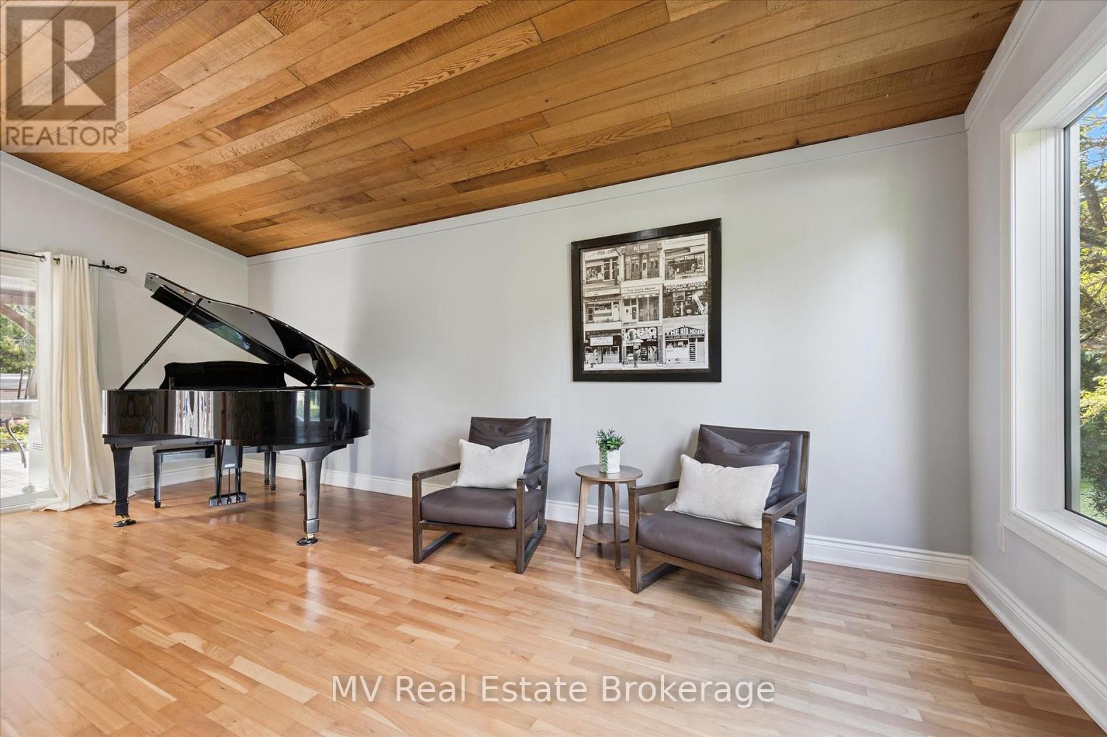 453 Mill Street, Centre Wellington, Ontario  N0B 1S0 - Photo 21 - X12360438