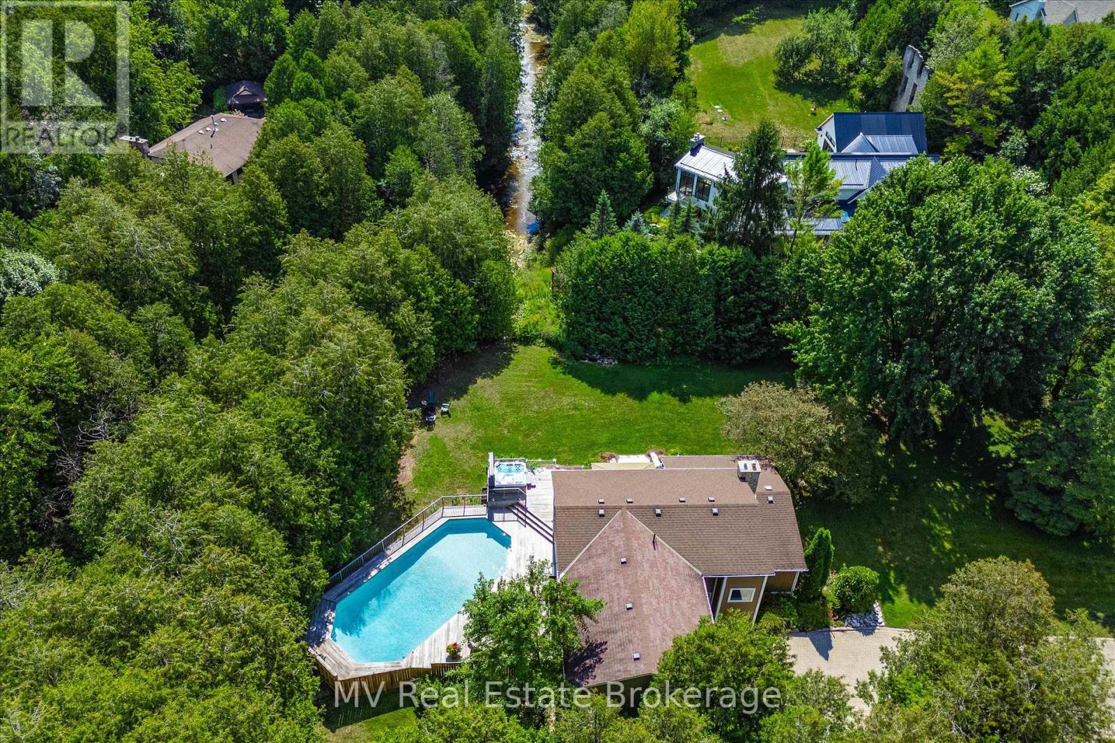 453 Mill Street, Centre Wellington, Ontario  N0B 1S0 - Photo 3 - X12360438