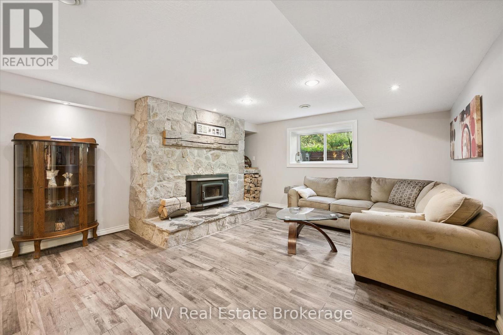 453 Mill Street, Centre Wellington, Ontario  N0B 1S0 - Photo 36 - X12360438