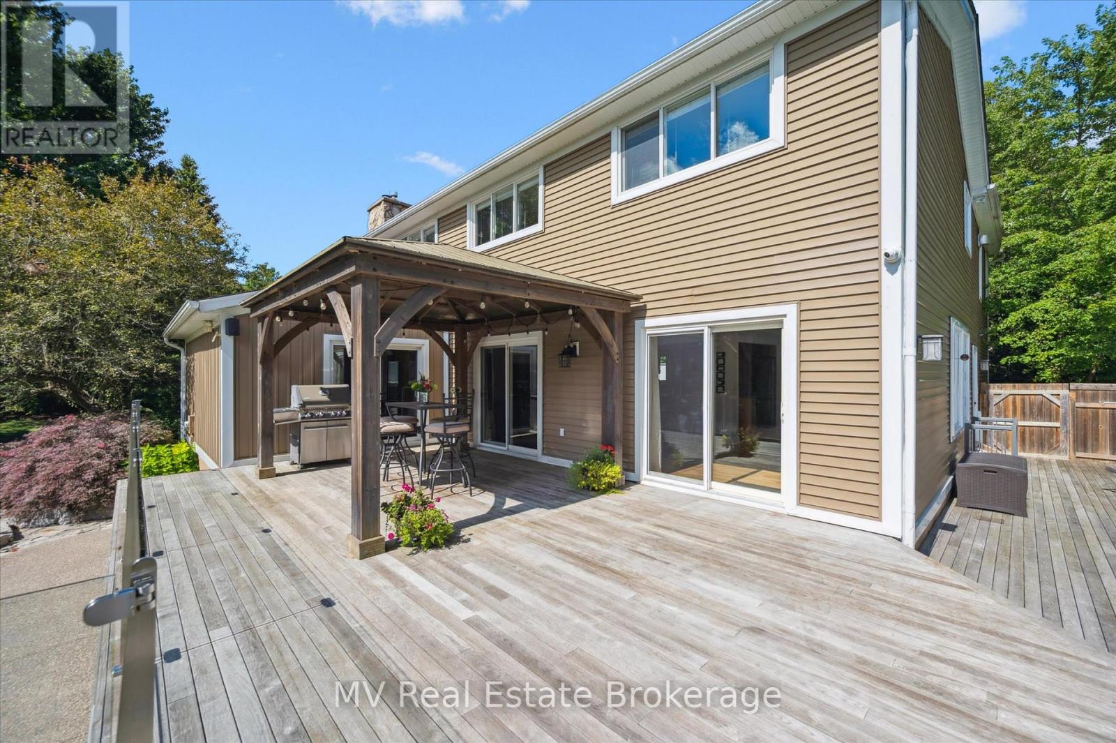 453 Mill Street, Centre Wellington, Ontario  N0B 1S0 - Photo 41 - X12360438