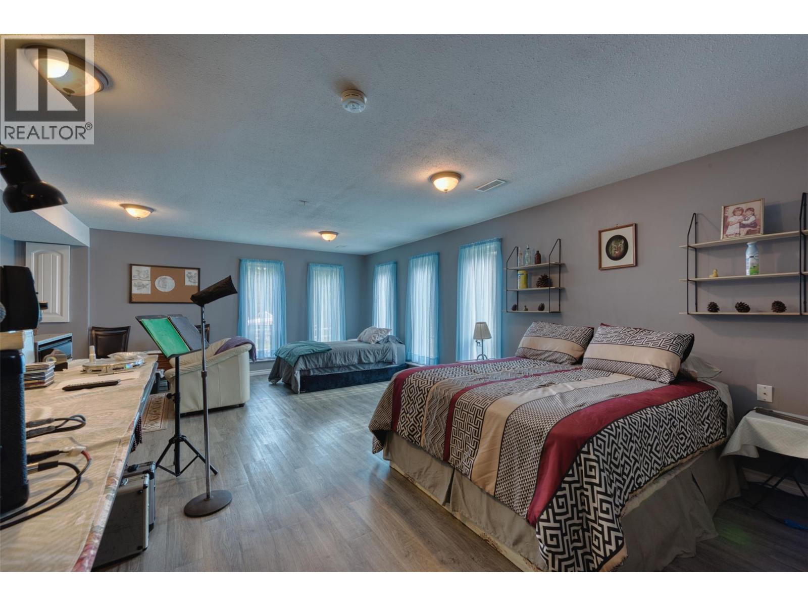 348 Creighton Valley Road, Lumby, British Columbia  V0E 2G1 - Photo 14 - 10360327