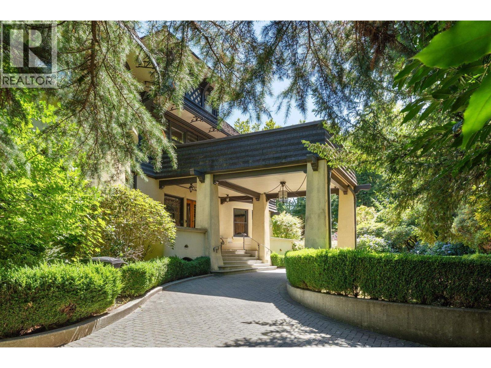 Property at 2 3838 CYPRESS STREET image 4