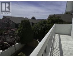 234 234 E 11th Street, North Vancouver, Ca