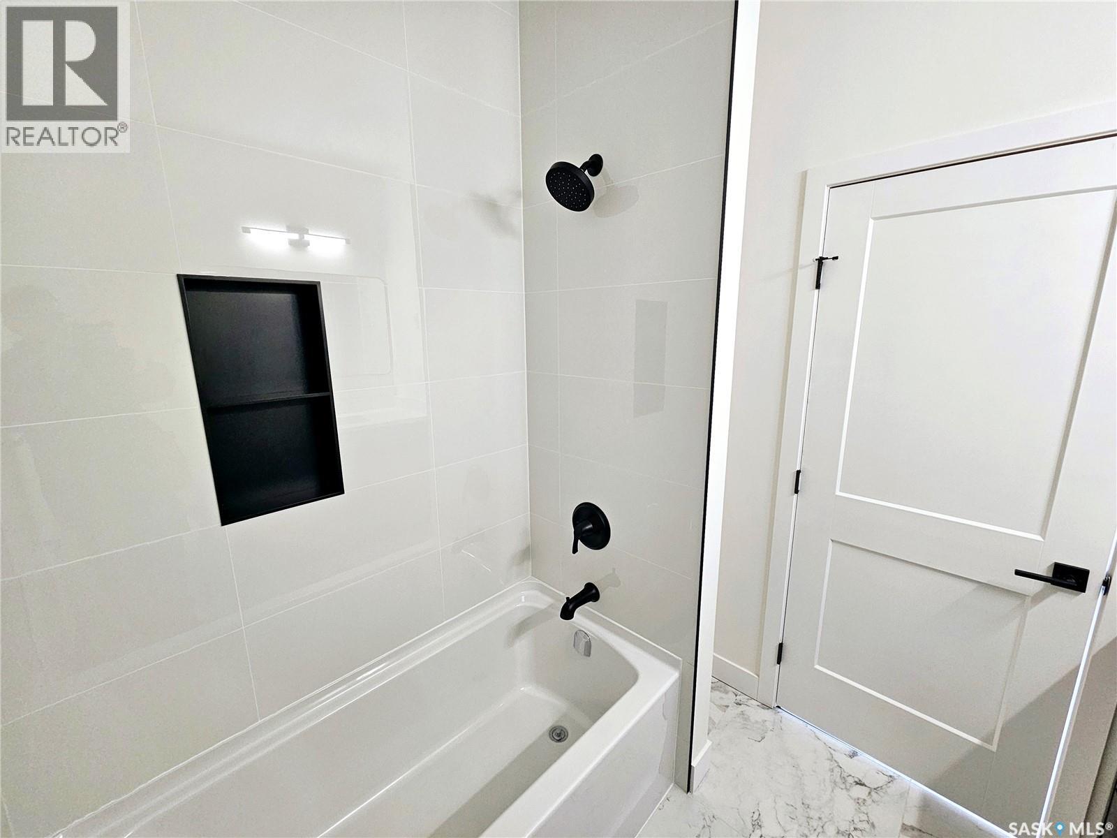 310 Flynn Manor, Saskatoon, Saskatchewan  S7V 0Z4 - Photo 32 - SK016459