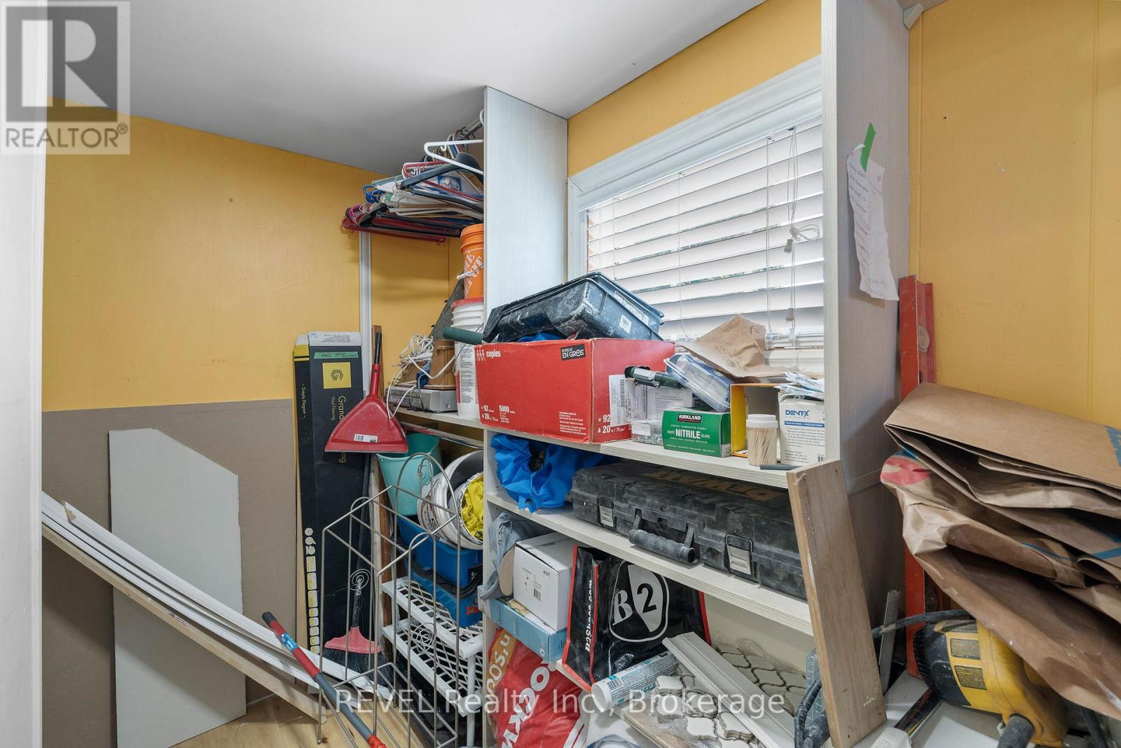 5408 Ontario Avenue, Niagara Falls, Ontario  L2E 3S5 - Photo 36 - X12360459