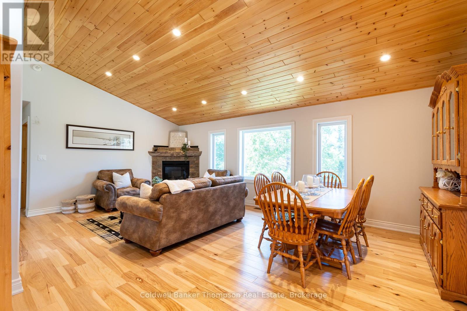 35 Audrey Smith Road, Magnetawan, Ontario  P0A 1C0 - Photo 13 - X12360486