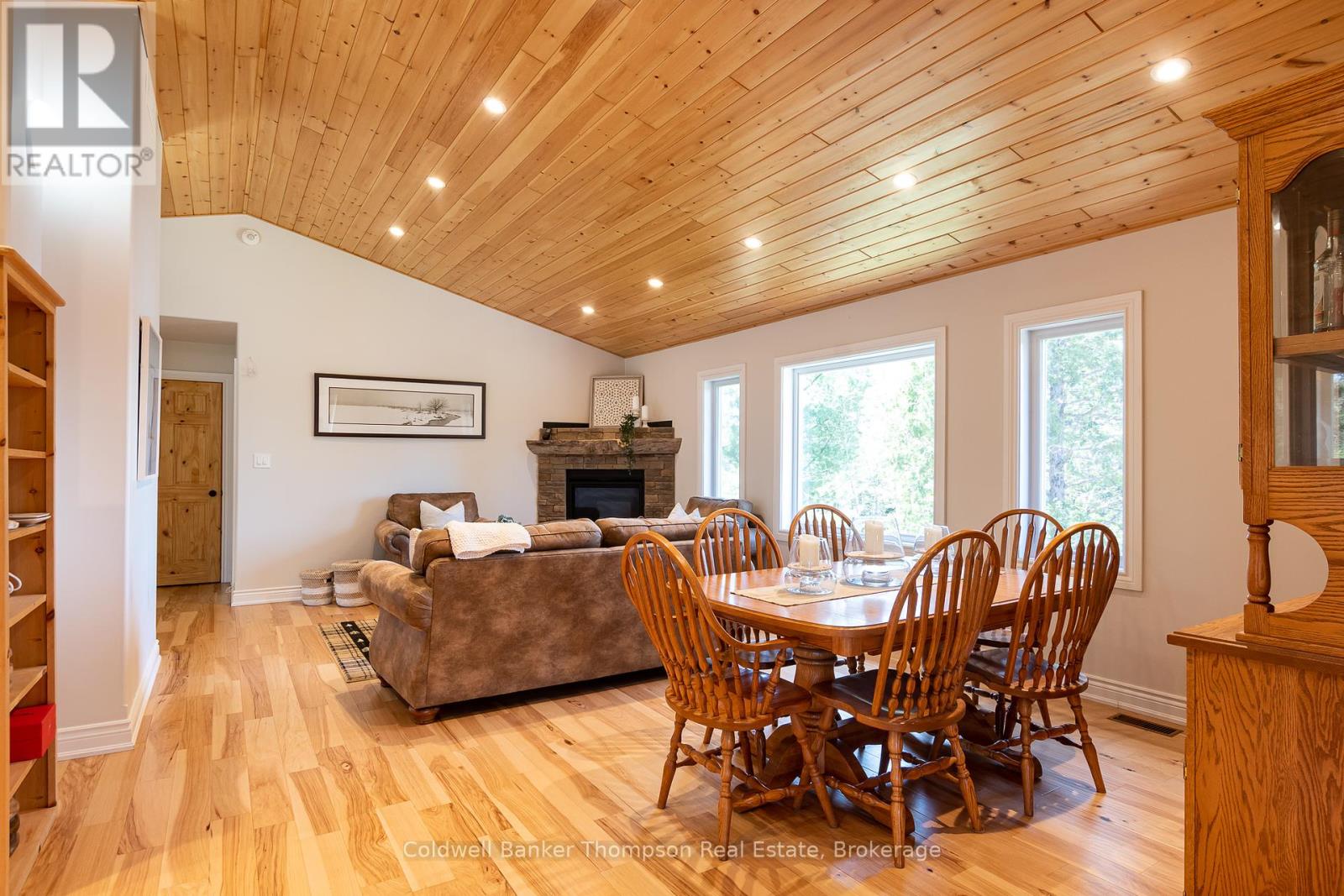 35 Audrey Smith Road, Magnetawan, Ontario  P0A 1C0 - Photo 5 - X12360486