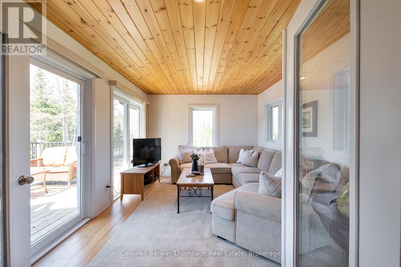 35 Audrey Smith Road, Magnetawan, Ontario  P0A 1C0 - Photo 9 - X12360486