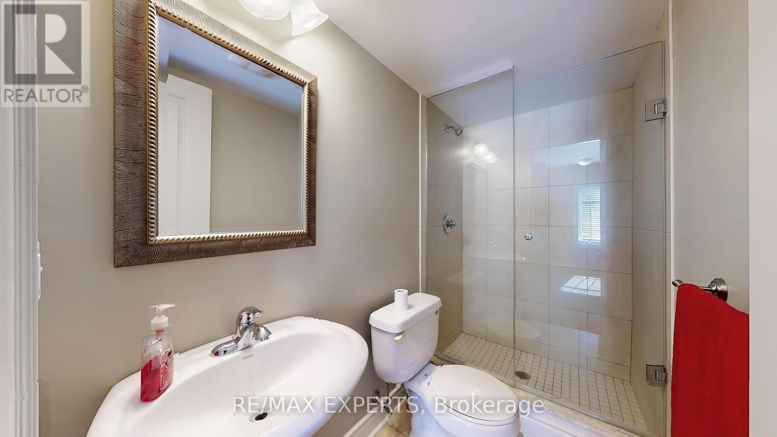 110 Rolling Hills Lane W, Caledon, Ontario  L7E 1T8 - Photo 35 - W12337021