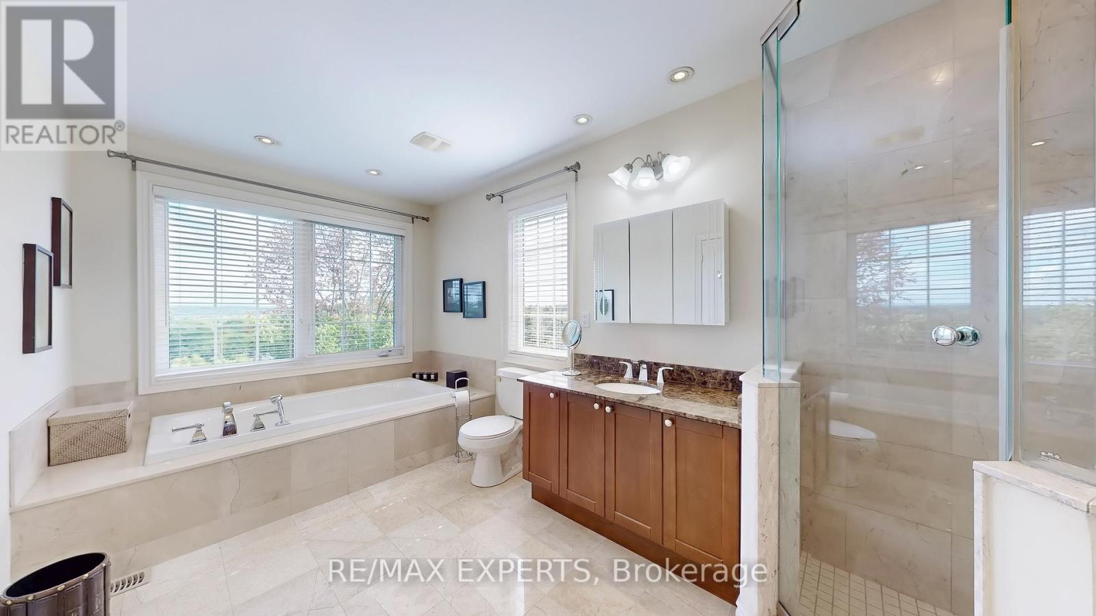110 Rolling Hills Lane W, Caledon, Ontario  L7E 1T8 - Photo 26 - W12337021
