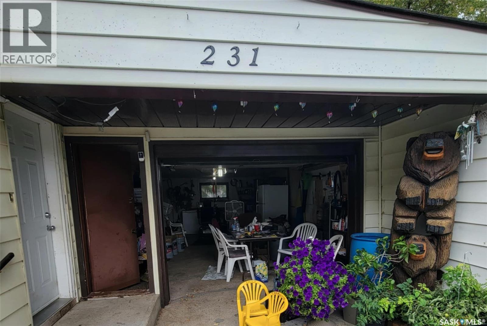 231 Third Street Ne, Preeceville, Saskatchewan  S0A 3B0 - Photo 2 - SK016460