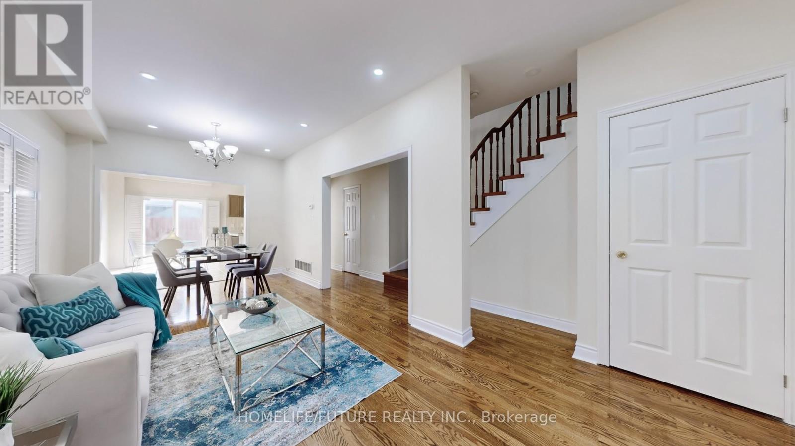 Property at 105 LAHORE CRESCENT image 5