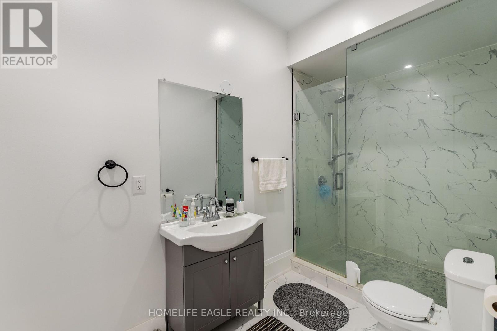 363 Penn Avenue, Newmarket, Ontario  L3Y 2S7 - Photo 34 - N12360465