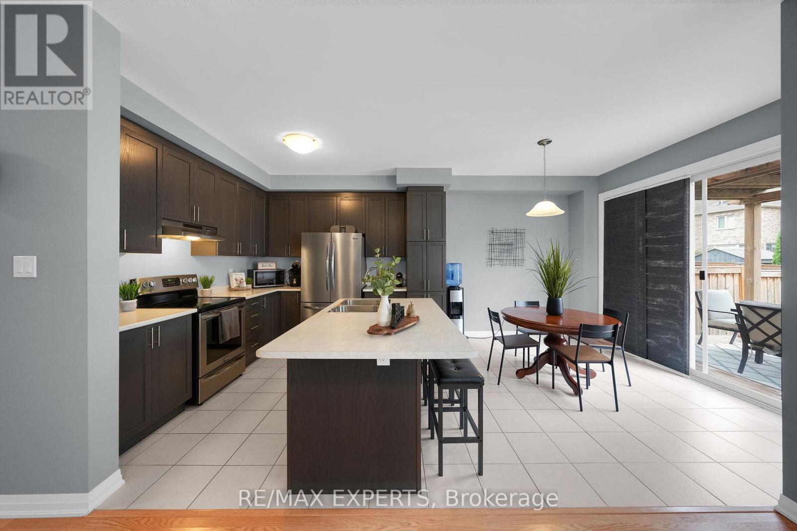 86 Martin Trail, New Tecumseth, Ontario  L0G 1W0 - Photo 13 - N12360497