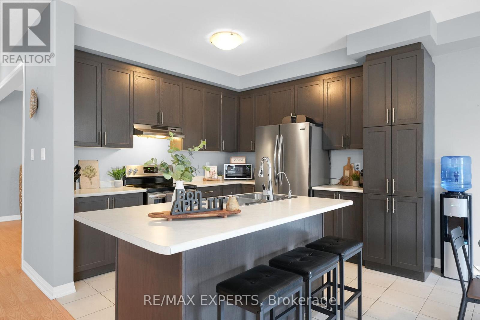 86 Martin Trail, New Tecumseth, Ontario  L0G 1W0 - Photo 14 - N12360497