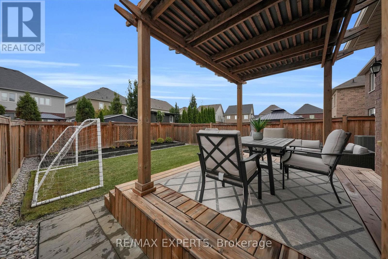 86 Martin Trail, New Tecumseth, Ontario  L0G 1W0 - Photo 33 - N12360497