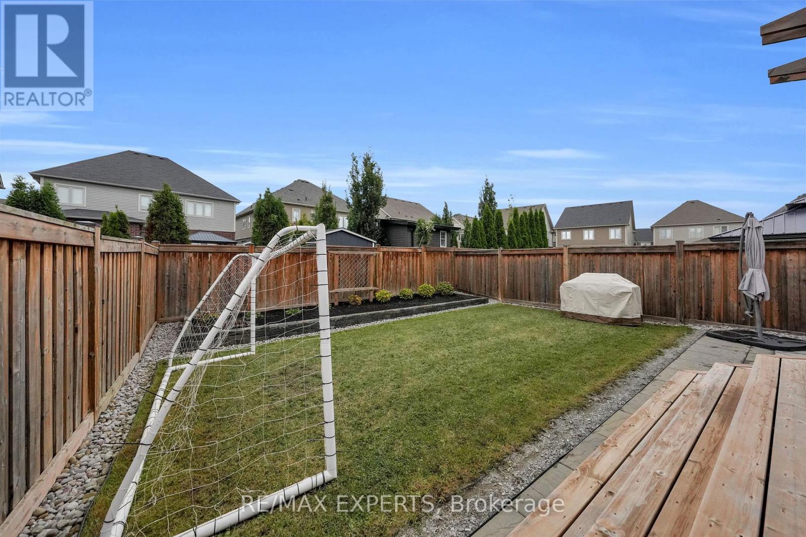 86 Martin Trail, New Tecumseth, Ontario  L0G 1W0 - Photo 34 - N12360497