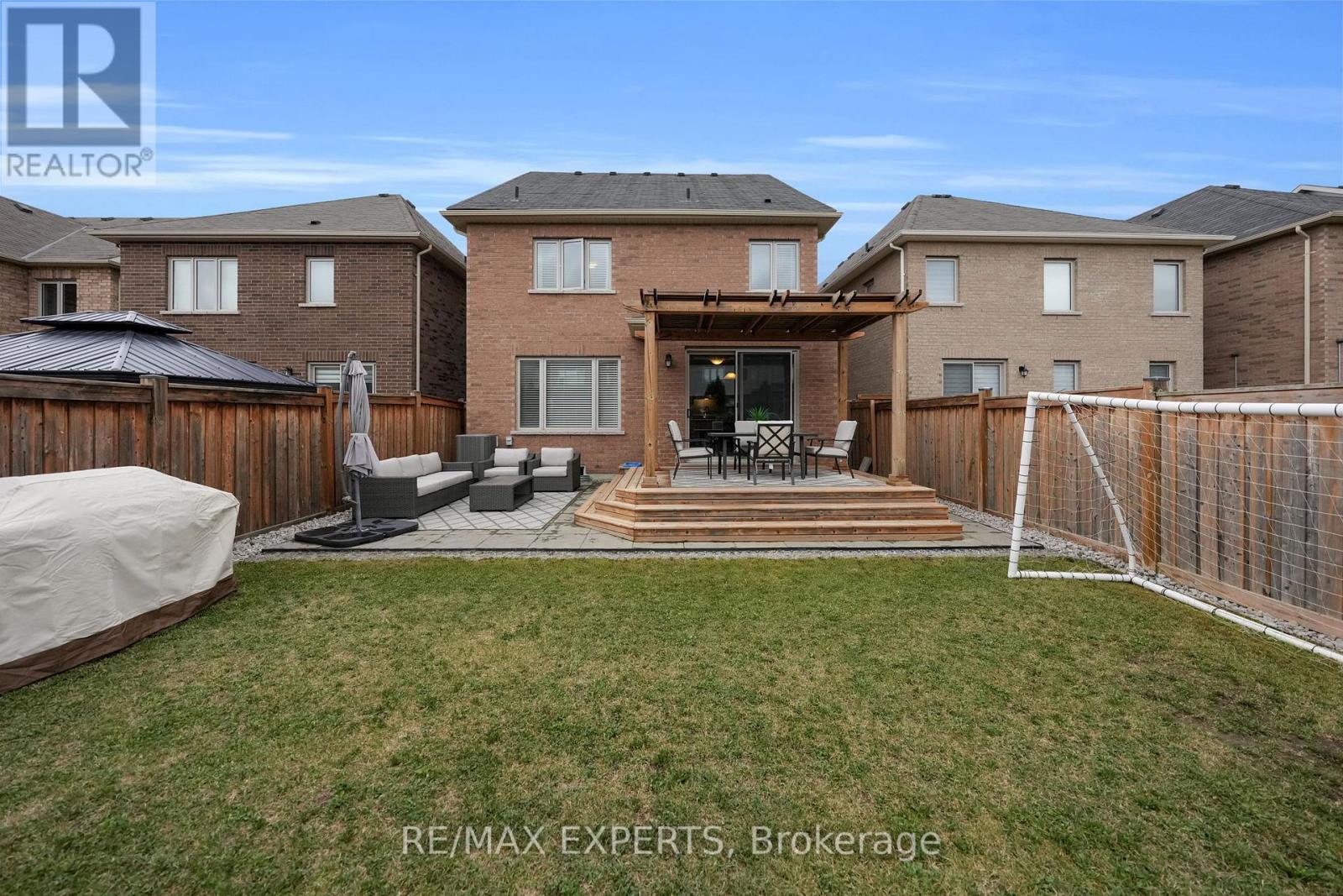 86 Martin Trail, New Tecumseth, Ontario  L0G 1W0 - Photo 39 - N12360497