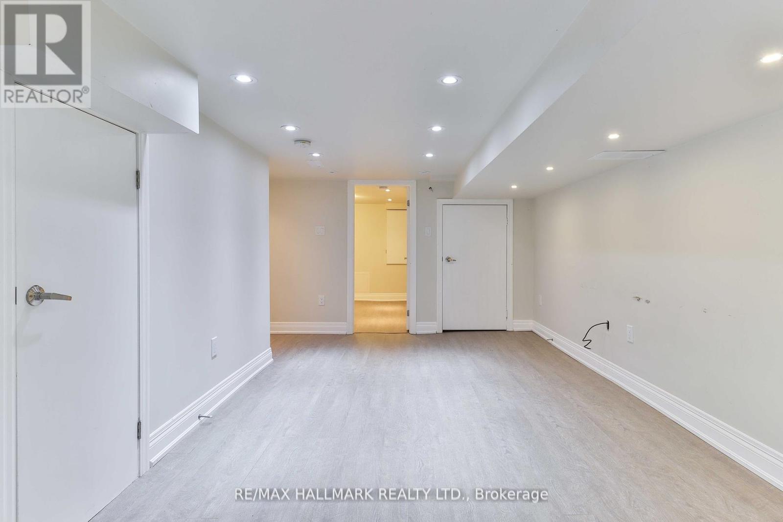 281 Symington Avenue, Toronto, Ontario  M6P 3W7 - Photo 7 - W12360488