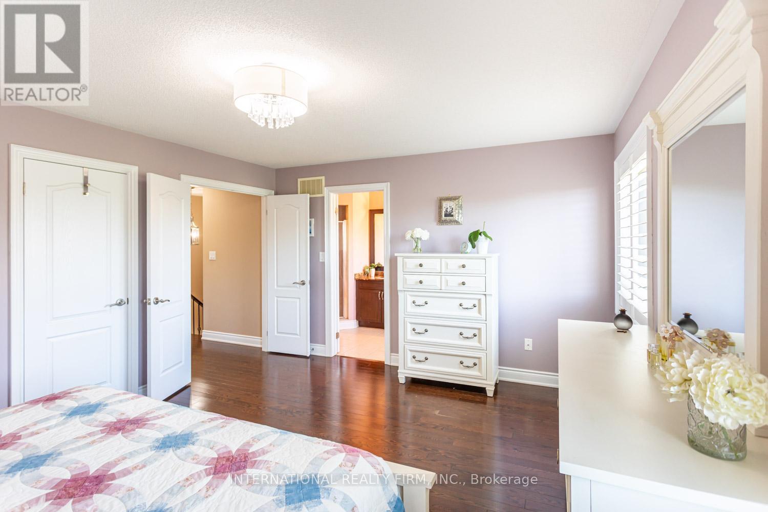 2371 Quetico Crescent, Oakville, Ontario  L6M 0R5 - Photo 24 - W12360494