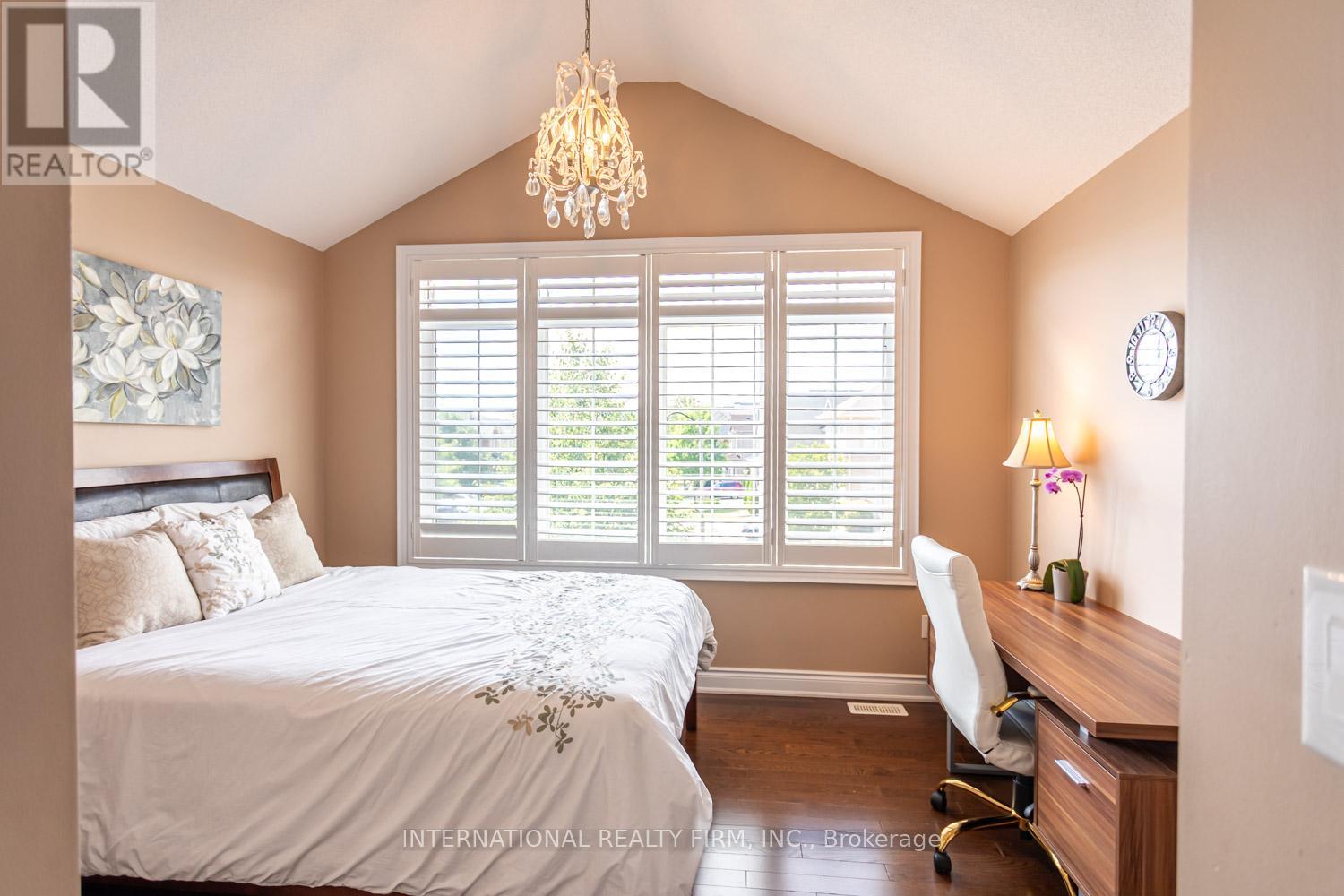 2371 Quetico Crescent, Oakville, Ontario  L6M 0R5 - Photo 28 - W12360494