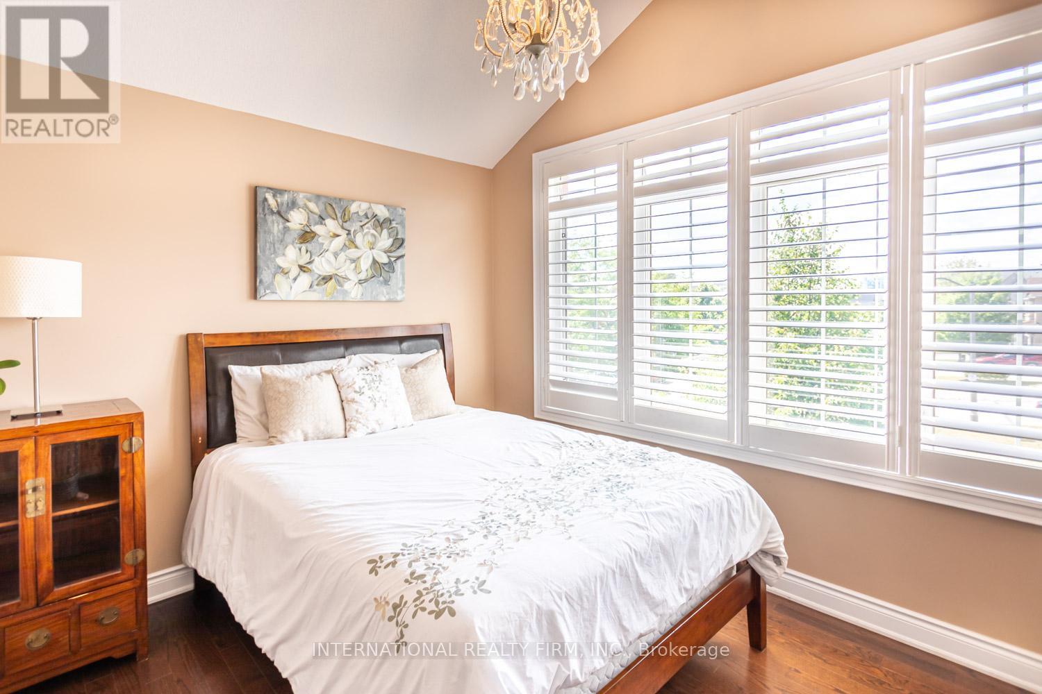 2371 Quetico Crescent, Oakville, Ontario  L6M 0R5 - Photo 29 - W12360494