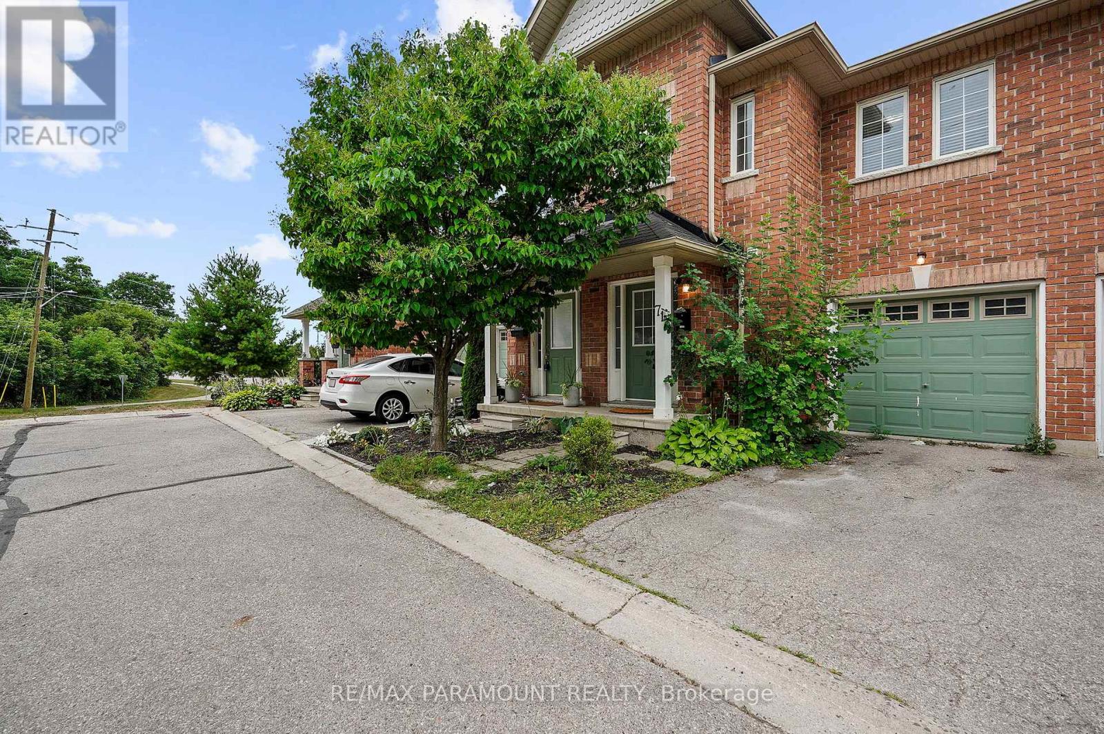 71 - 250 AINSLIE STREET, Cambridge, Ontario