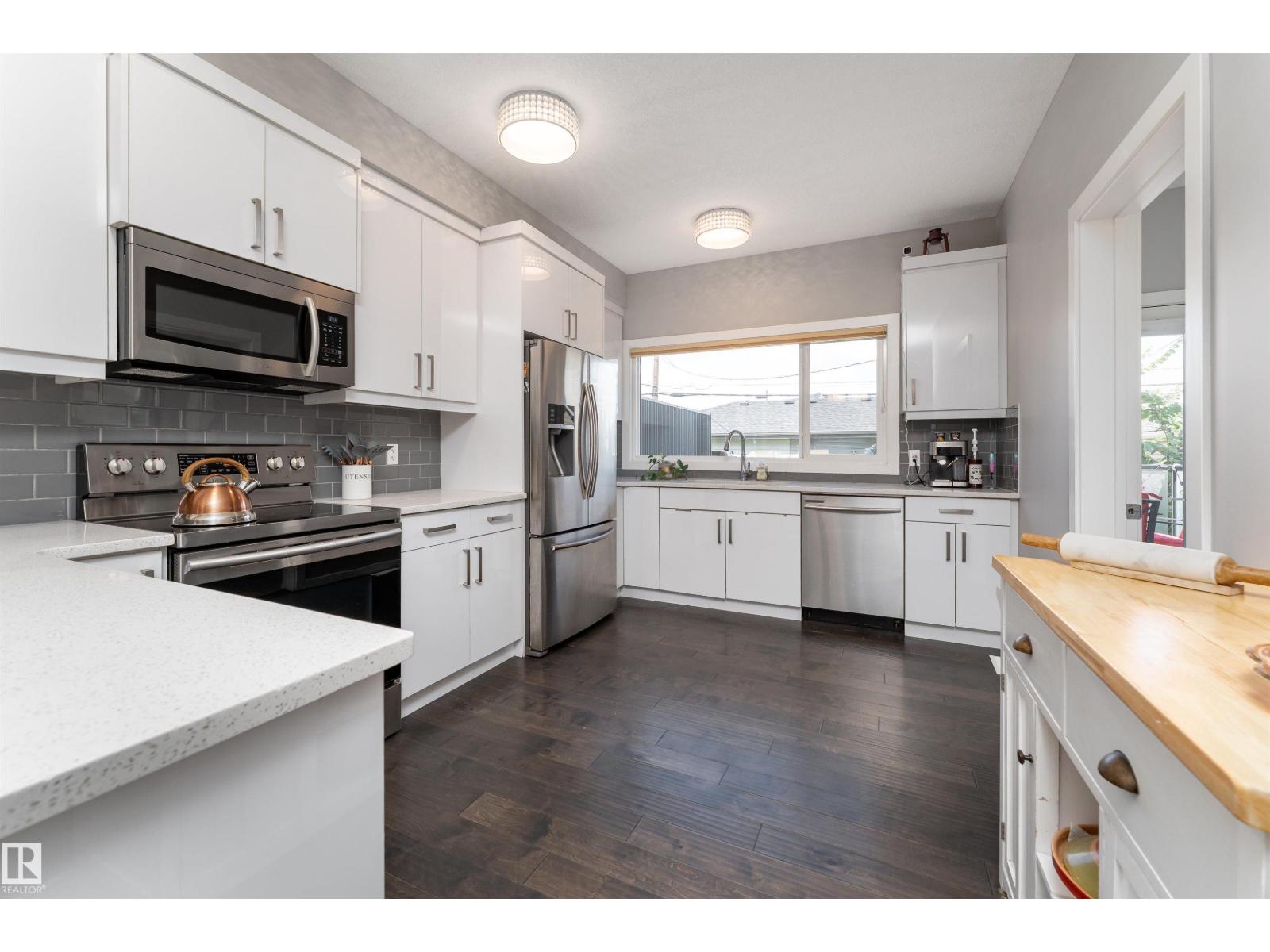 8954 81 Av Nw, Edmonton, Alberta  T6C 0W8 - Photo 9 - E4454378