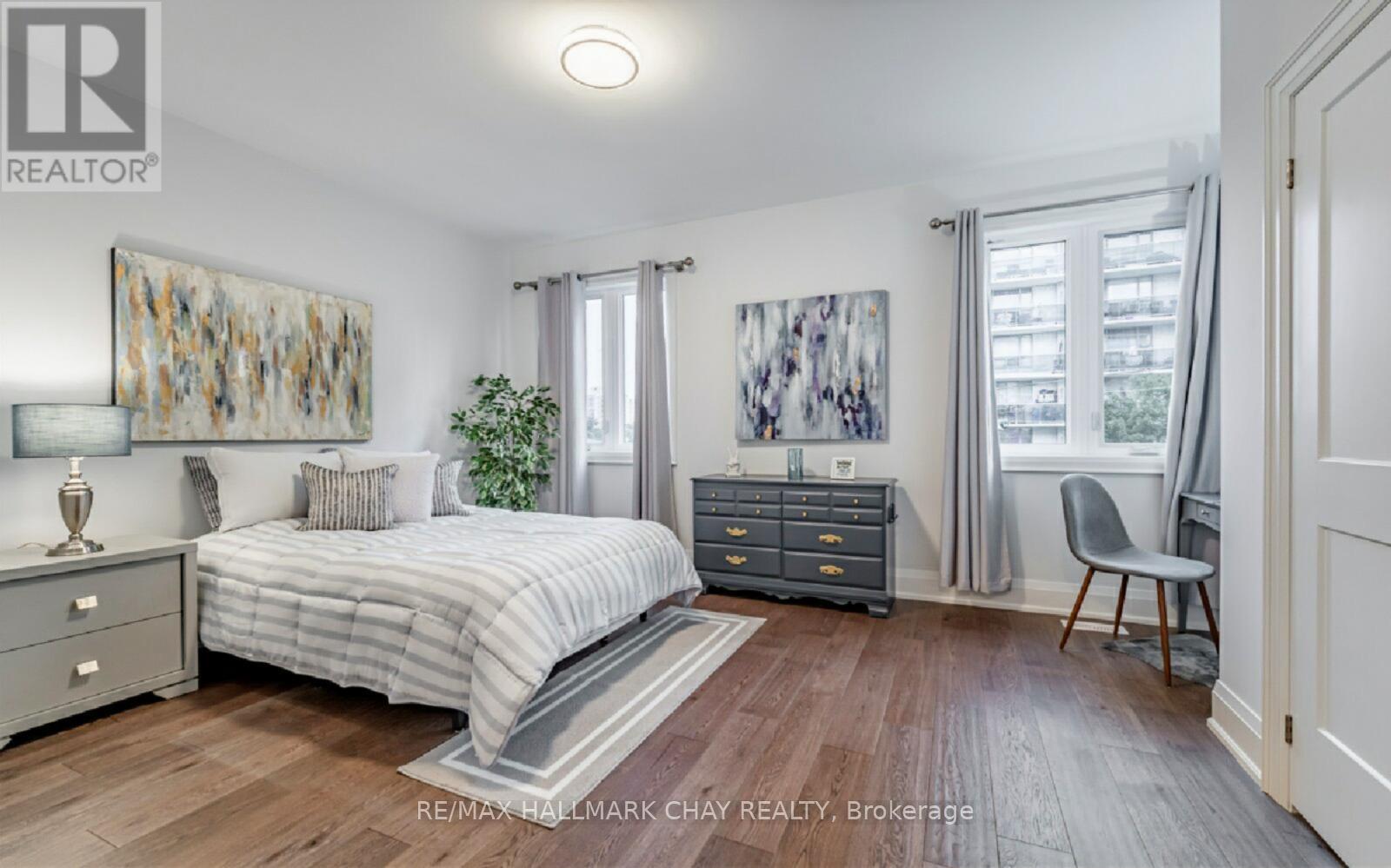 611 Northcliffe Boulevard, Toronto, Ontario  M6E 3L8 - Photo 21 - C12360310