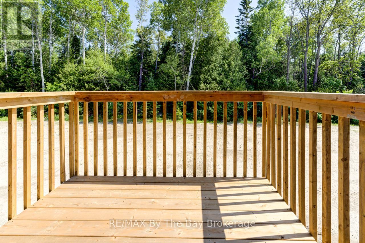5 Misty Ridge Road, Wasaga Beach, Ontario  L9Z 0R8 - Photo 32 - S12239803
