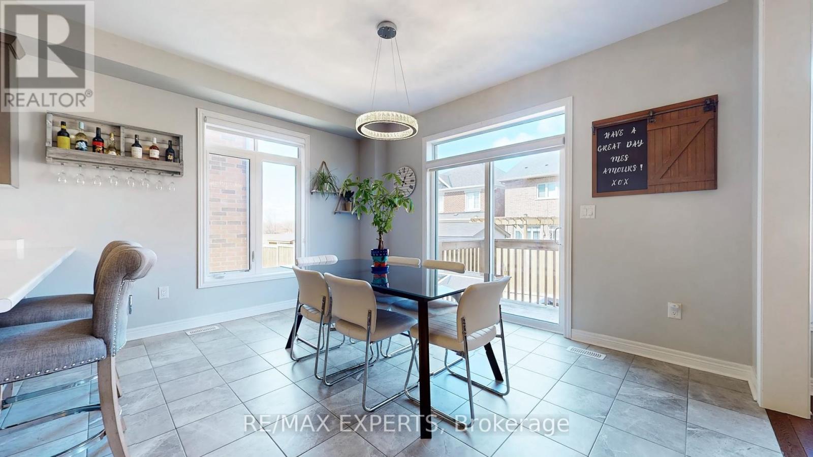 1488 Tomkins Road, Innisfil, Ontario  L9S 0M8 - Photo 10 - N12360504