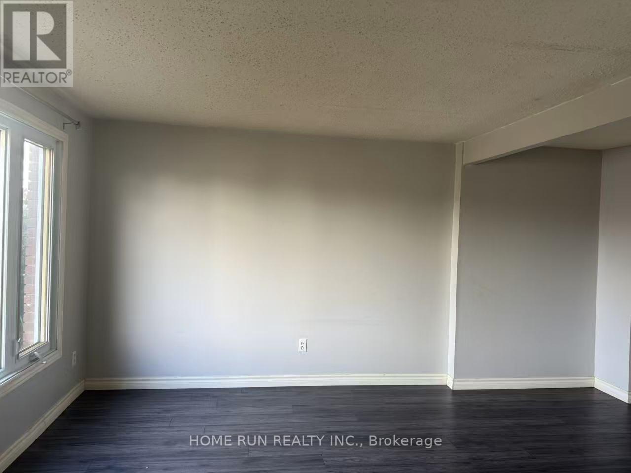 1285 Meadowland Drive E, Ottawa, Ontario  K2E 6K4 - Photo 3 - X12360542