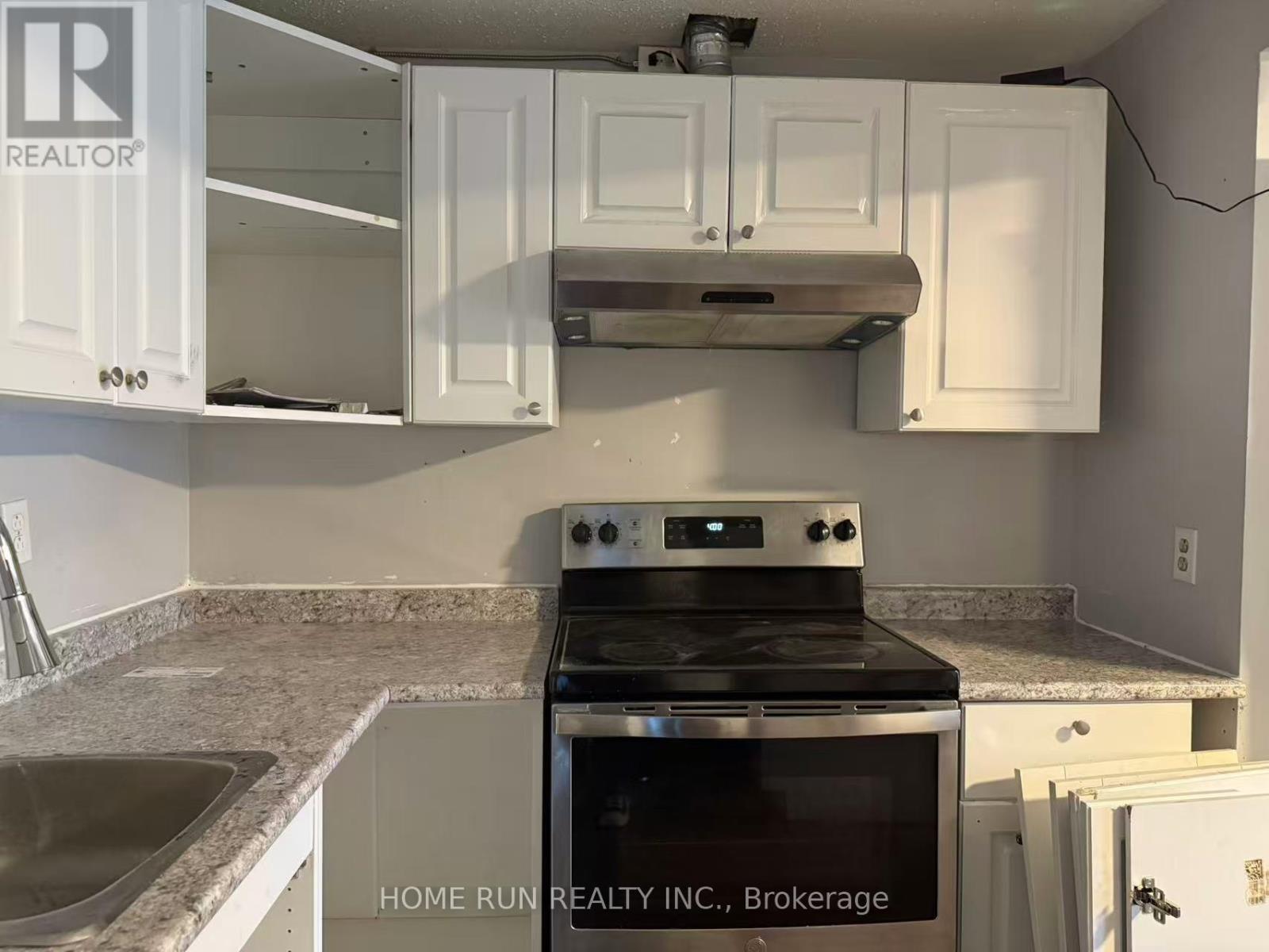 1285 Meadowland Drive E, Ottawa, Ontario  K2E 6K4 - Photo 4 - X12360542