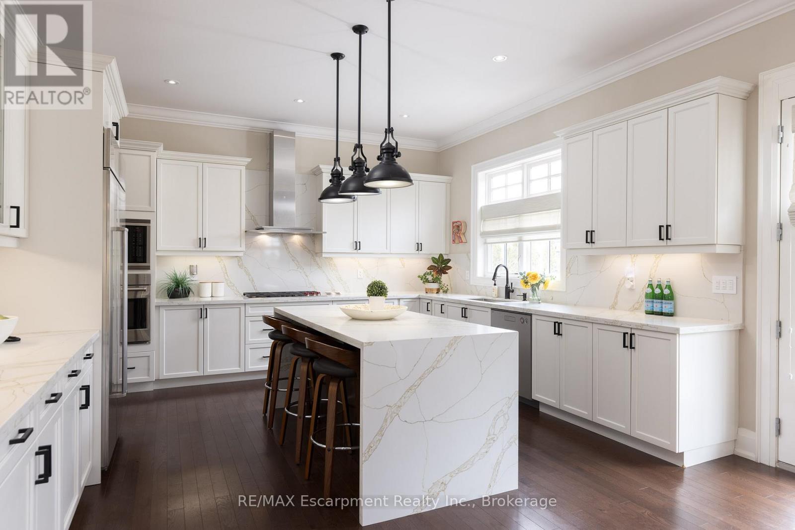 21 Lambert Common, Oakville (Sw Southwest), Ontario  L6K 0H6 - Photo 13 - W12360522