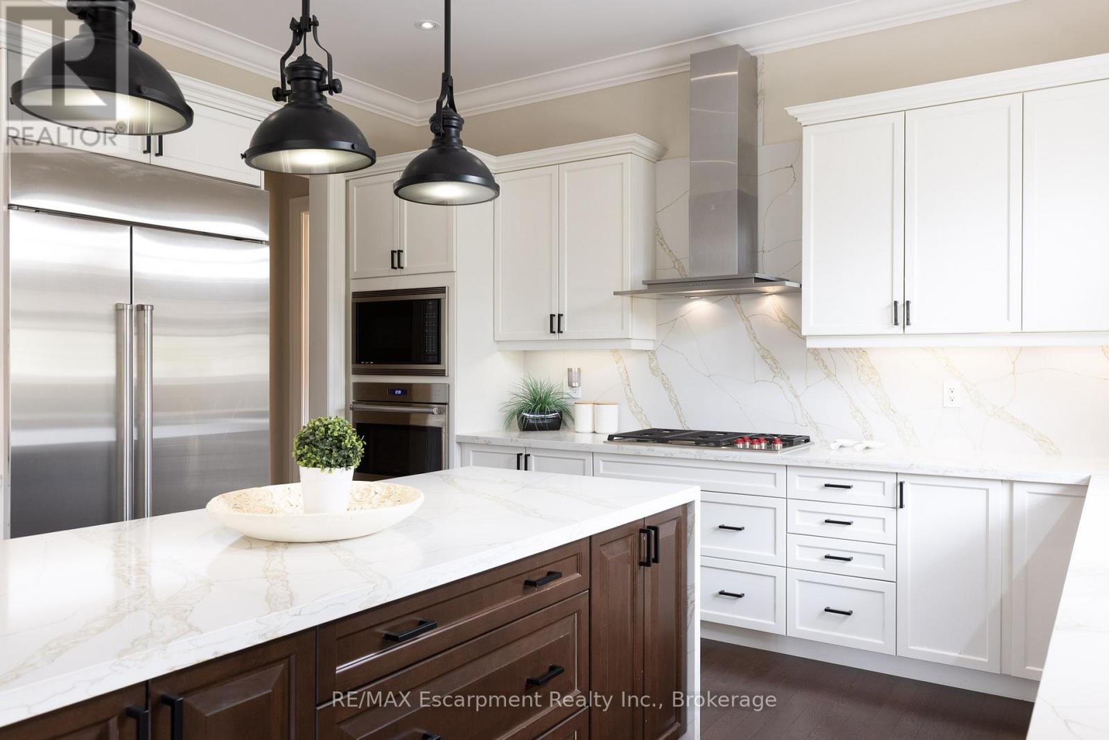 21 Lambert Common, Oakville (Sw Southwest), Ontario  L6K 0H6 - Photo 14 - W12360522