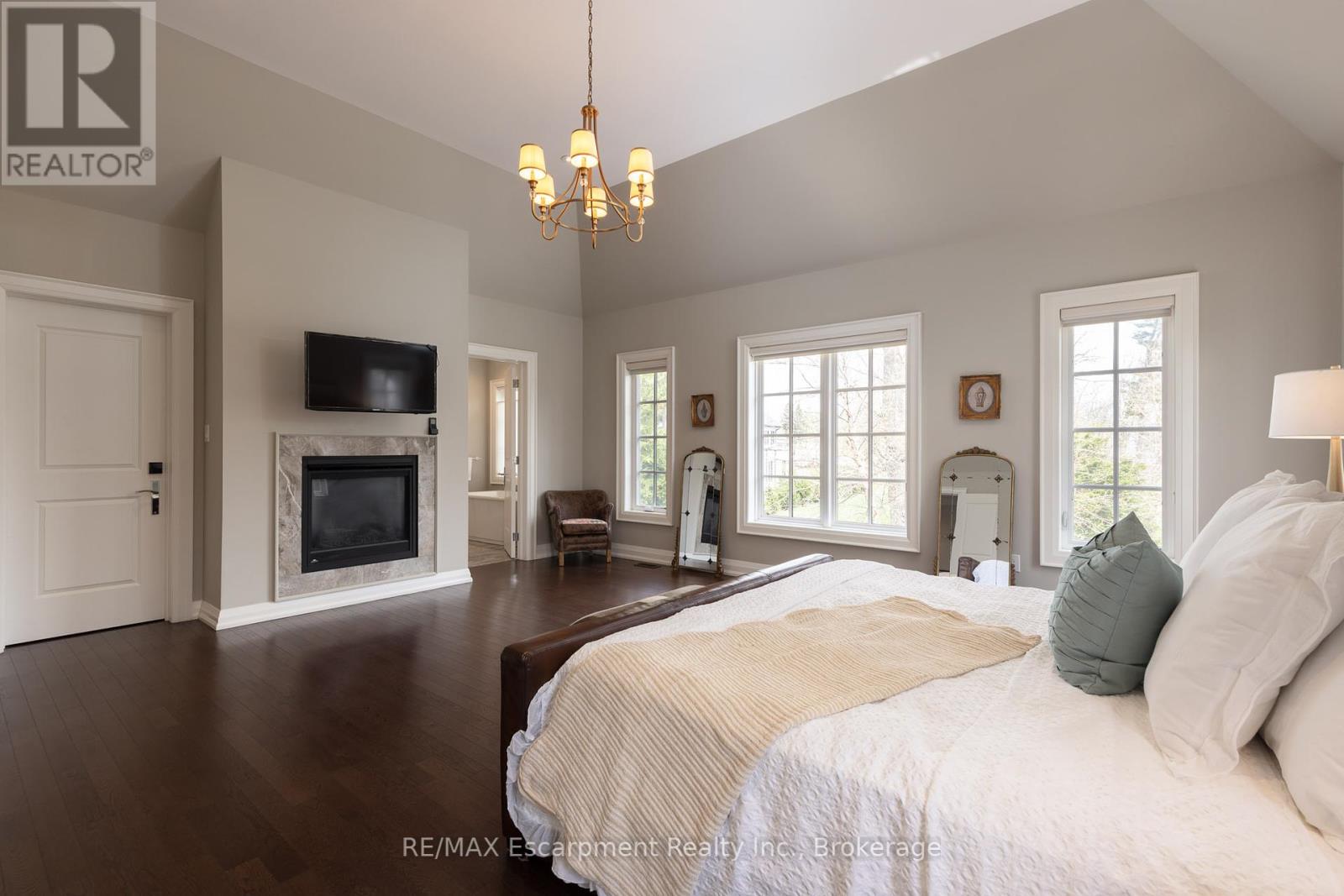 21 Lambert Common, Oakville (Sw Southwest), Ontario  L6K 0H6 - Photo 27 - W12360522