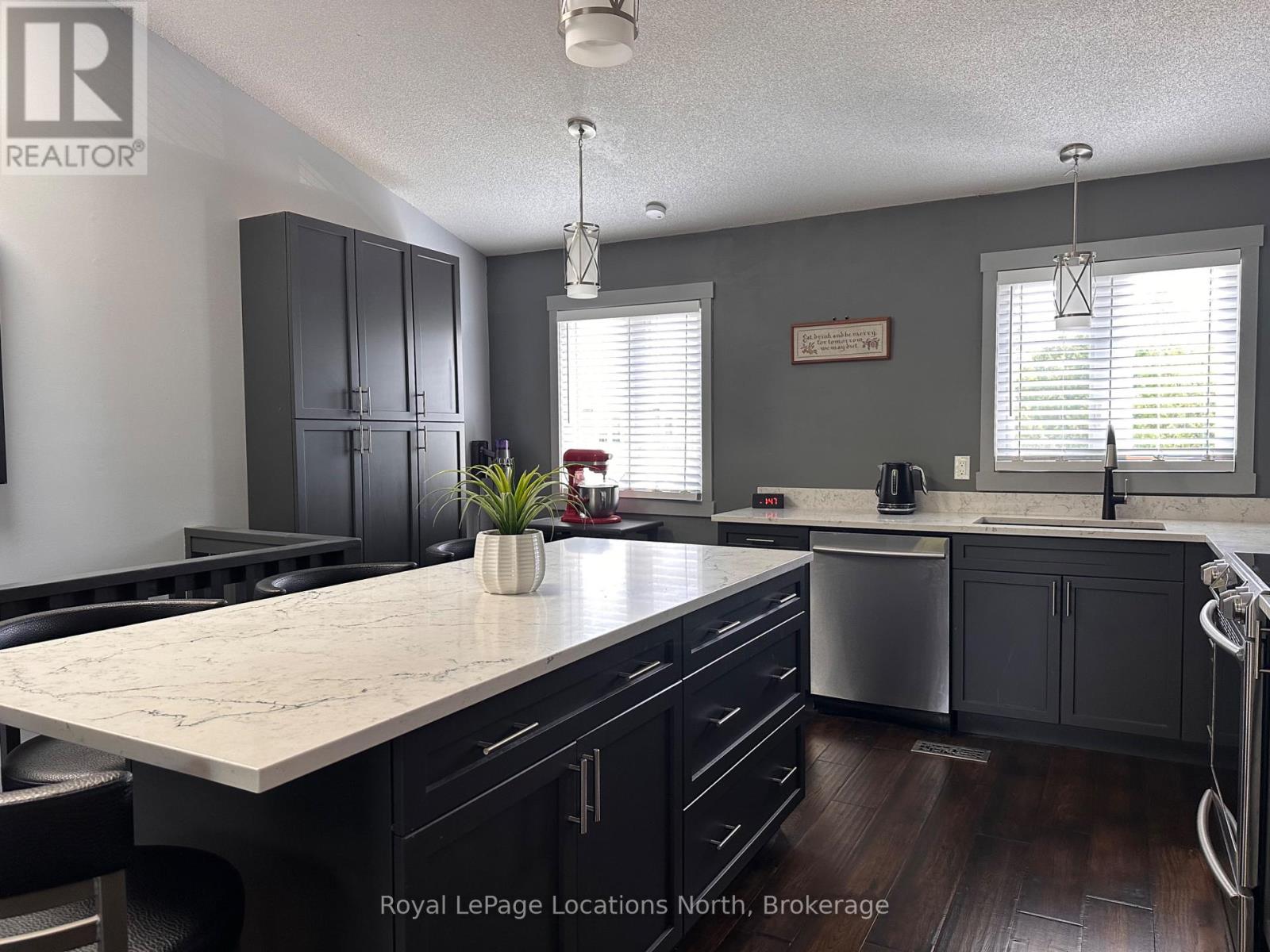 70 - 149 Fairway Crescent, Collingwood, Ontario  L9Y 5B4 - Photo 6 - S12360528