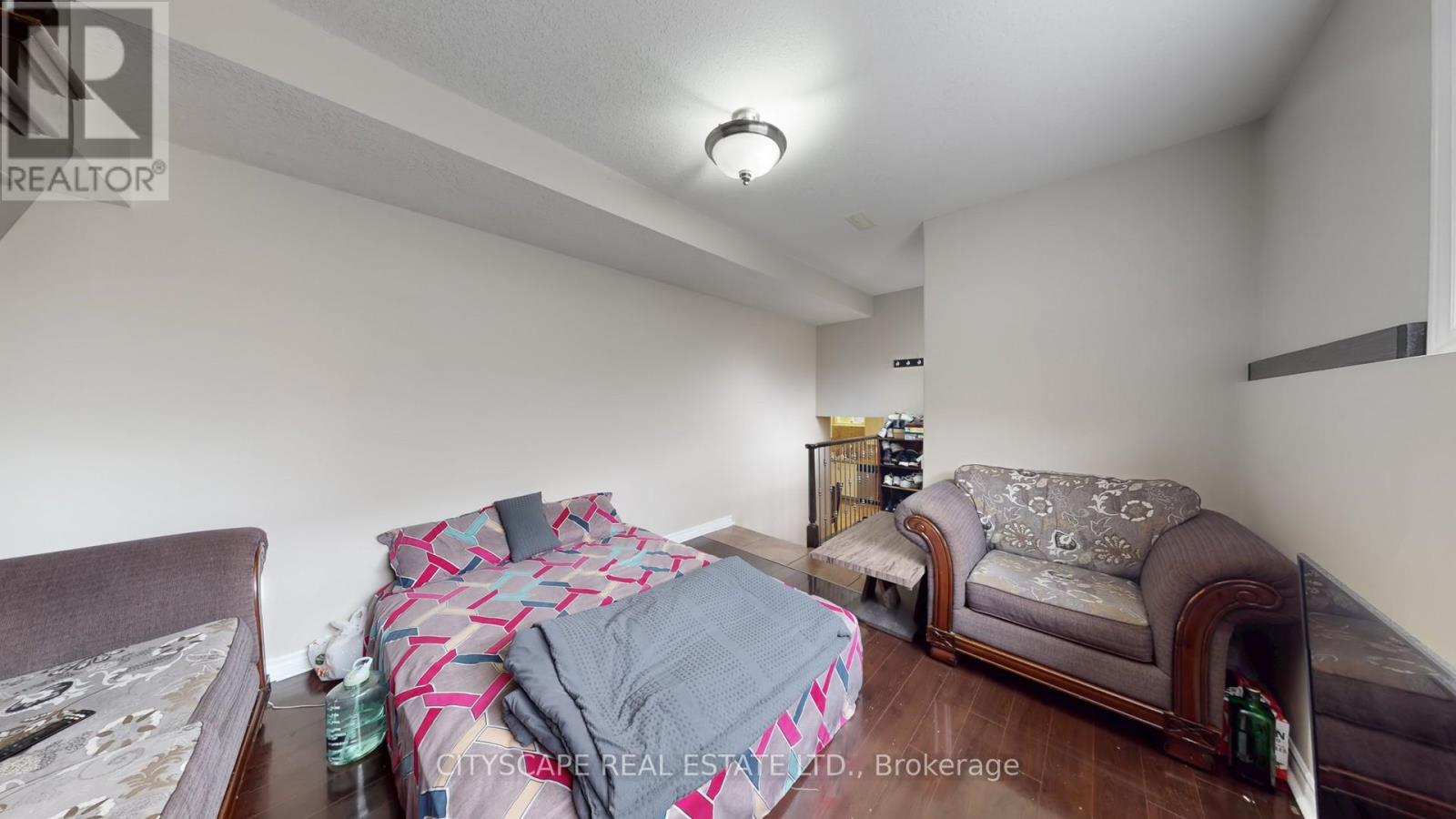 8655 Westport Drive, Niagara Falls, Ontario  L2H 0A3 - Photo 41 - X12360502