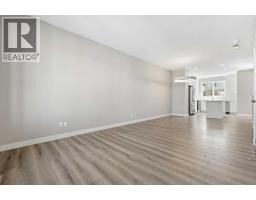 7055 Rangeview Avenue SE Rangeview