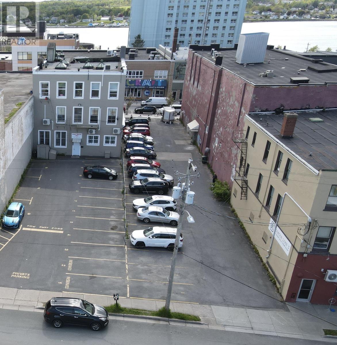 329 Charlotte Street, Sydney, Nova Scotia  B1P 1E1 - Photo 3 - 202513510