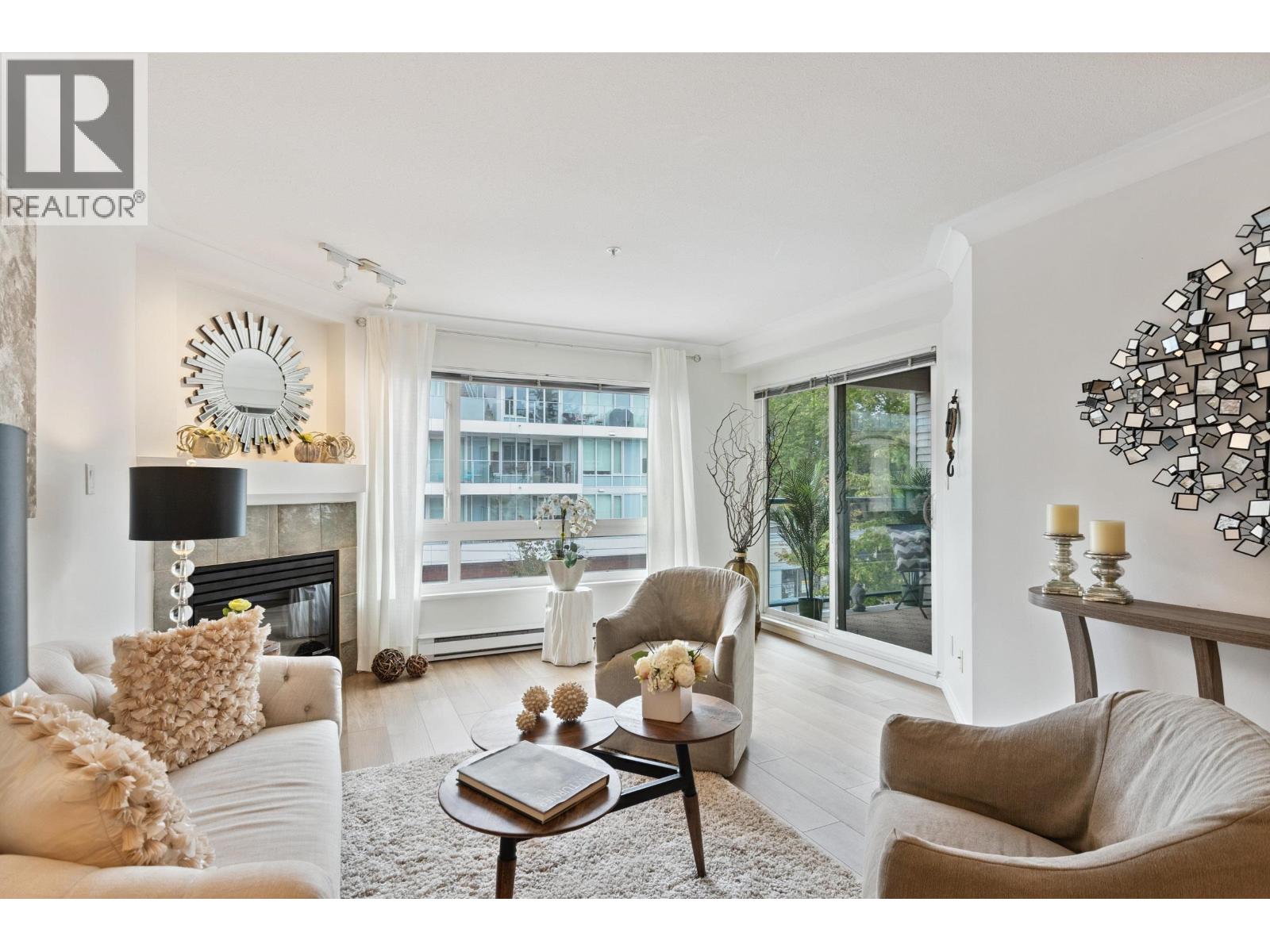305 3590 W 26th Avenue, Vancouver, British Columbia  V6S 1N9 - Photo 3 - R3039855