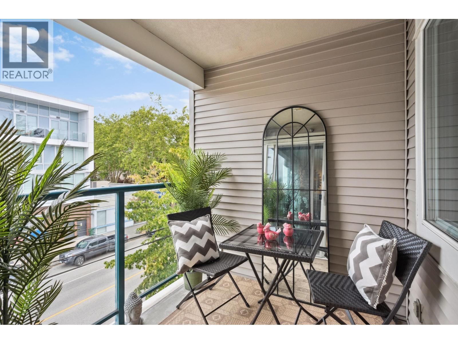 305 3590 W 26th Avenue, Vancouver, British Columbia  V6S 1N9 - Photo 13 - R3039855