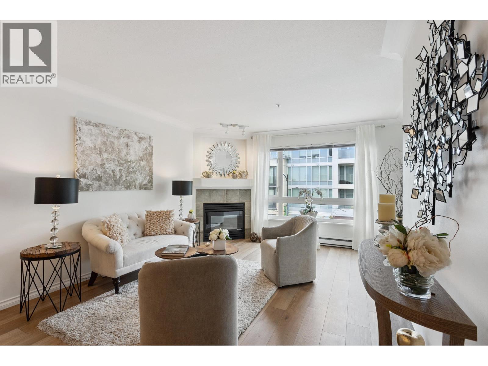 305 3590 W 26th Avenue, Vancouver, British Columbia  V6S 1N9 - Photo 1 - R3039855